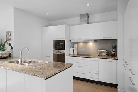Photo of property in Maison Apartments, 103/16 Huron Street, Takapuna, Auckland, 0622
