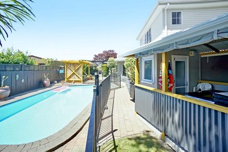 Photo of property in 121 Boucher Avenue, Te Puke, 3119