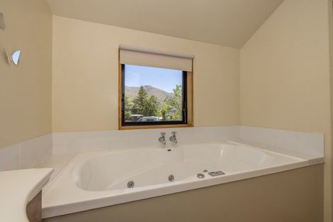 Photo of property in 175 Stone Street, Wanaka, 9305