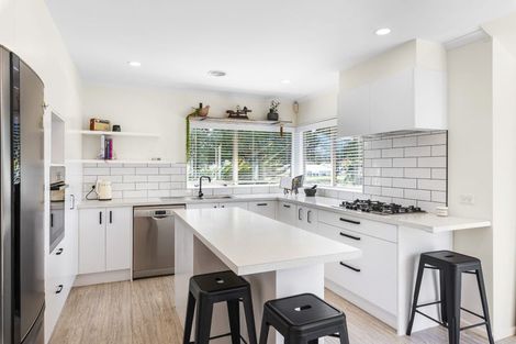 Photo of property in 22 Murray Court, Paraparaumu Beach, Paraparaumu, 5032