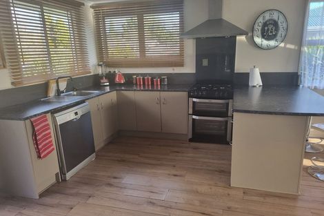 Photo of property in 18 Utuhina Road, Springfield, Rotorua, 3015