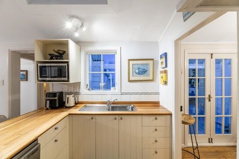 Photo of property in 227 Tinakori Road, Thorndon, Wellington, 6011