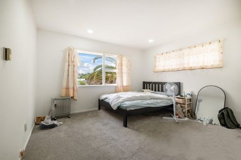 Photo of property in 86 Marlborough Avenue, Glenfield, Auckland, 0629