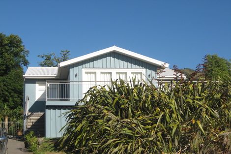 Photo of property in 93 Beach Road, Akaroa, 7520