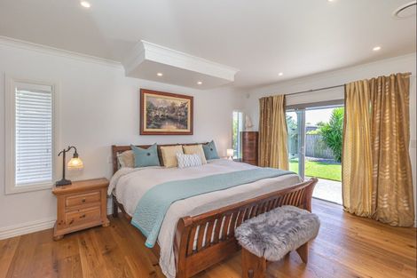 Photo of property in 15 Okarito Avenue, Levin, 5510