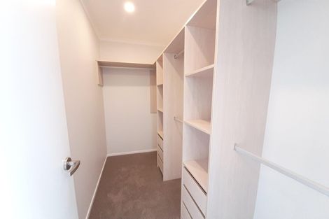 Photo of property in 16 Jane Maree Road, Kumeu, 0810