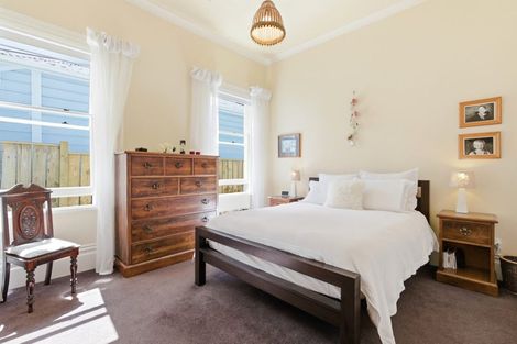 Photo of property in 500 Evans Bay Parade, Hataitai, Wellington, 6021