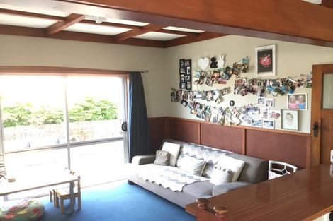 Photo of property in 385 Devonport Road, Tauranga South, Tauranga, 3112