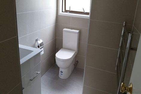 Photo of property in 22 Sarah Place, Farm Cove, Auckland, 2012