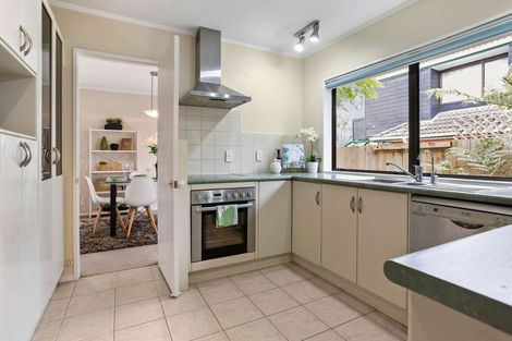 Photo of property in 90a Simmental Crescent, Somerville, Auckland, 2014