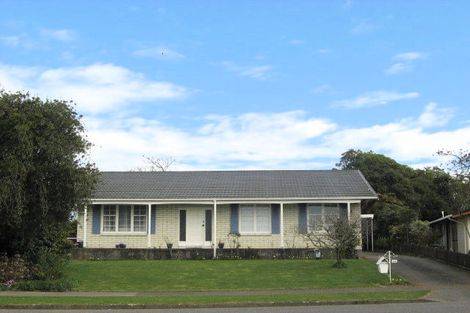 Photo of property in 32 Kennedy Drive, Levin, 5510