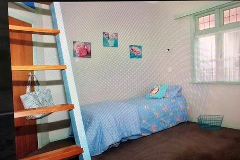 Photo of property in 7 Cruickshank Street, Kilbirnie, Wellington, 6022