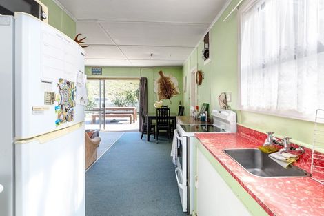 Photo of property in 67 Whangaimoana Beach Road, Whangaimoana, Pirinoa, 5772