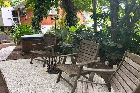 Photo of property in 191 Shaw Road, Oratia, Auckland, 0604