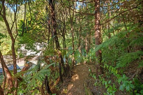 Photo of property in 10 Haven Grove, Naenae, Lower Hutt, 5011