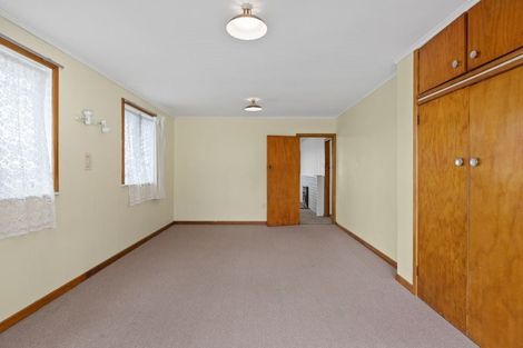 Photo of property in 11 West Hoe Road, Orewa, 0931