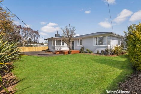 Photo of property in 3 Frederick Street, Carterton, 5713