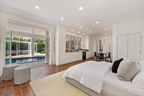 Photo of property in 8a Long Drive, Saint Heliers, Auckland, 1071