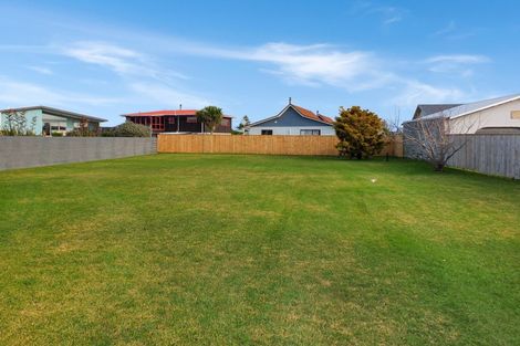 Photo of property in 82 Seabury Avenue, Foxton Beach, Foxton, 4815