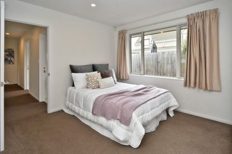 Photo of property in 64 Englefield Road, Northwood, Christchurch, 8051