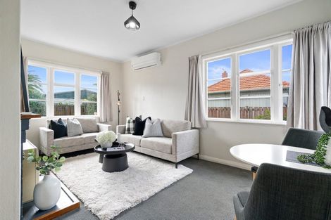 Photo of property in 76 Williams Street, Cambridge, 3434