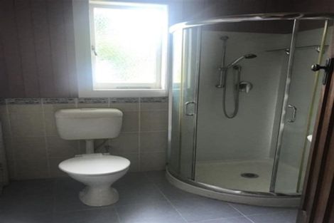 Photo of property in 6 Lincoln Road, Henderson, Auckland, 0610