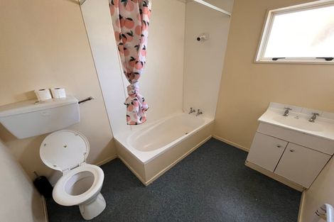 Photo of property in 8 Finsbury Street, Islington, Christchurch, 8042