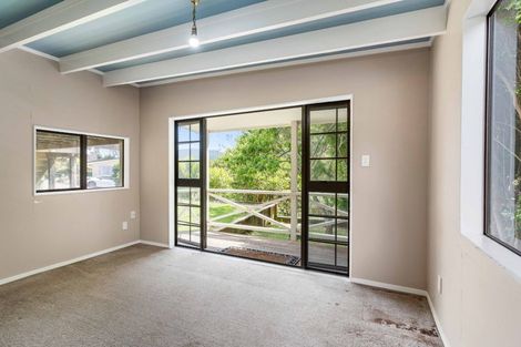 Photo of property in 234 Russell Bruce Place, Onemana, Whangamata, 3691