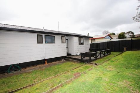 Photo of property in 42 Lindsay Crescent, Nawton, Hamilton, 3200