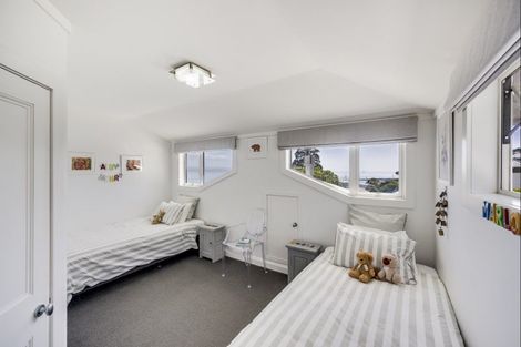 Photo of property in 8 Kowhai Road, Bluff Hill, Napier, 4110