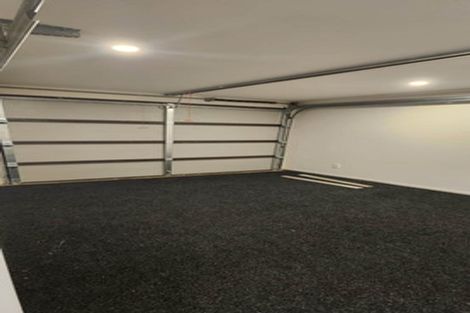 Photo of property in 29 Korokio Lane, Henderson, Auckland, 0612