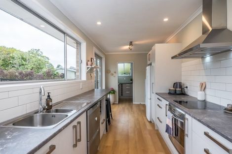 Photo of property in 26a Seddon Street, Waikanae, 5036