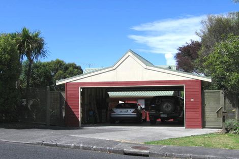 Photo of property in 7 Corric Hill, Torbay, Auckland, 0630