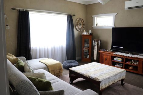 Photo of property in 190 Great South Road, Huntly, 3700