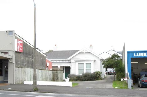 Photo of property in 436 Devon Street East, Strandon, New Plymouth, 4312