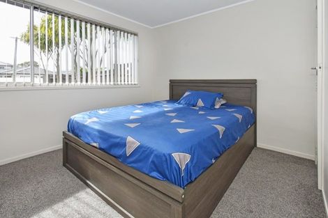 Photo of property in 2/1 Plunket Avenue, Papatoetoe, Auckland, 2104