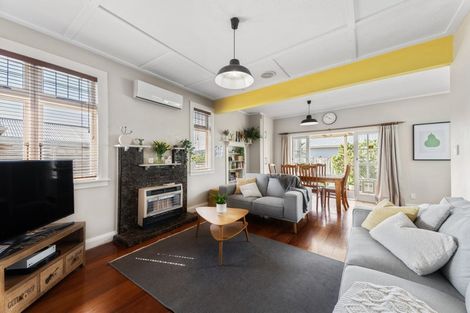 Photo of property in 11a Bruges Avenue, Miramar, Wellington, 6022