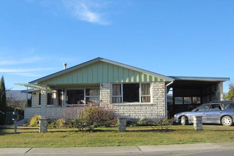 Photo of property in 75 Plantation Road, Wanaka, 9305