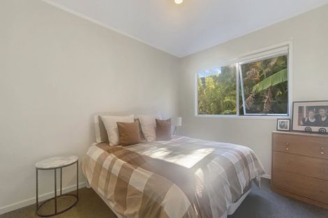 Photo of property in 2/24 Amberley Avenue, Te Atatu South, Auckland, 0610