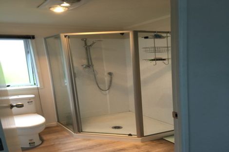 Photo of property in 1 Waiau Street, Torbay, Auckland, 0630