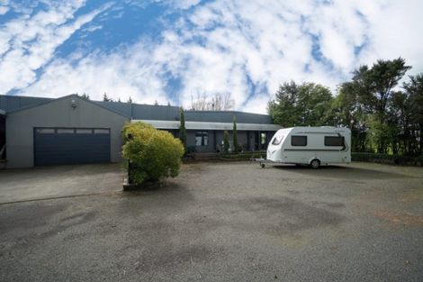 Photo of property in 422 Gillespies Line, Kairanga, Palmerston North, 4475