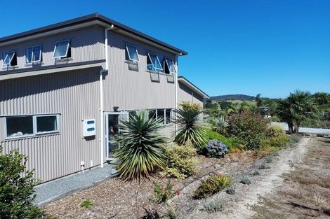 Photo of property in 80 Campbell Road, Parua Bay, Onerahi, 0192