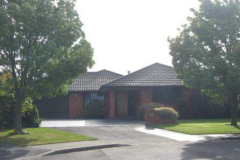 Photo of property in 4 Archer Place, Rangiora, 7400