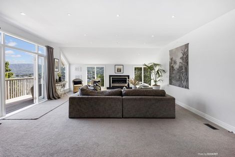 Photo of property in 77 Madras Street, Khandallah, Wellington, 6035