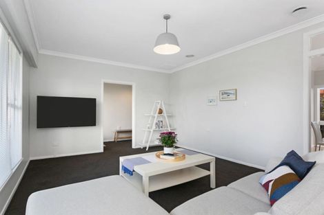 Photo of property in 8 Weld Street, Cambridge, 3434