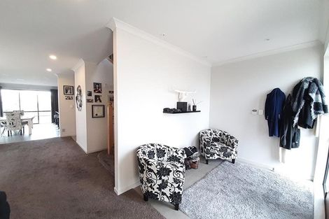 Photo of property in 12 Remuremu Street, Long Bay, Auckland, 0630