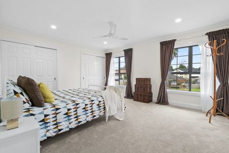 Photo of property in 1 Beverage Place, Rosehill, Papakura, 2113