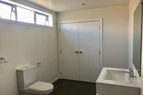 Photo of property in 202/200 Pilkington Road, Point England, Auckland, 1072