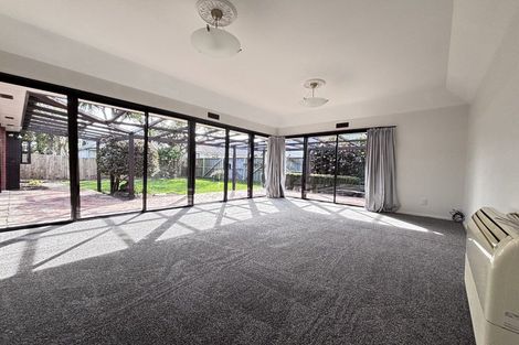 Photo of property in 30a Strowan Road, Strowan, Christchurch, 8052