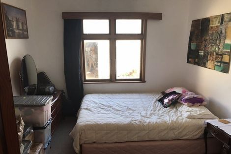 Photo of property in 18 Jensen Street, Hokowhitu, Palmerston North, 4410